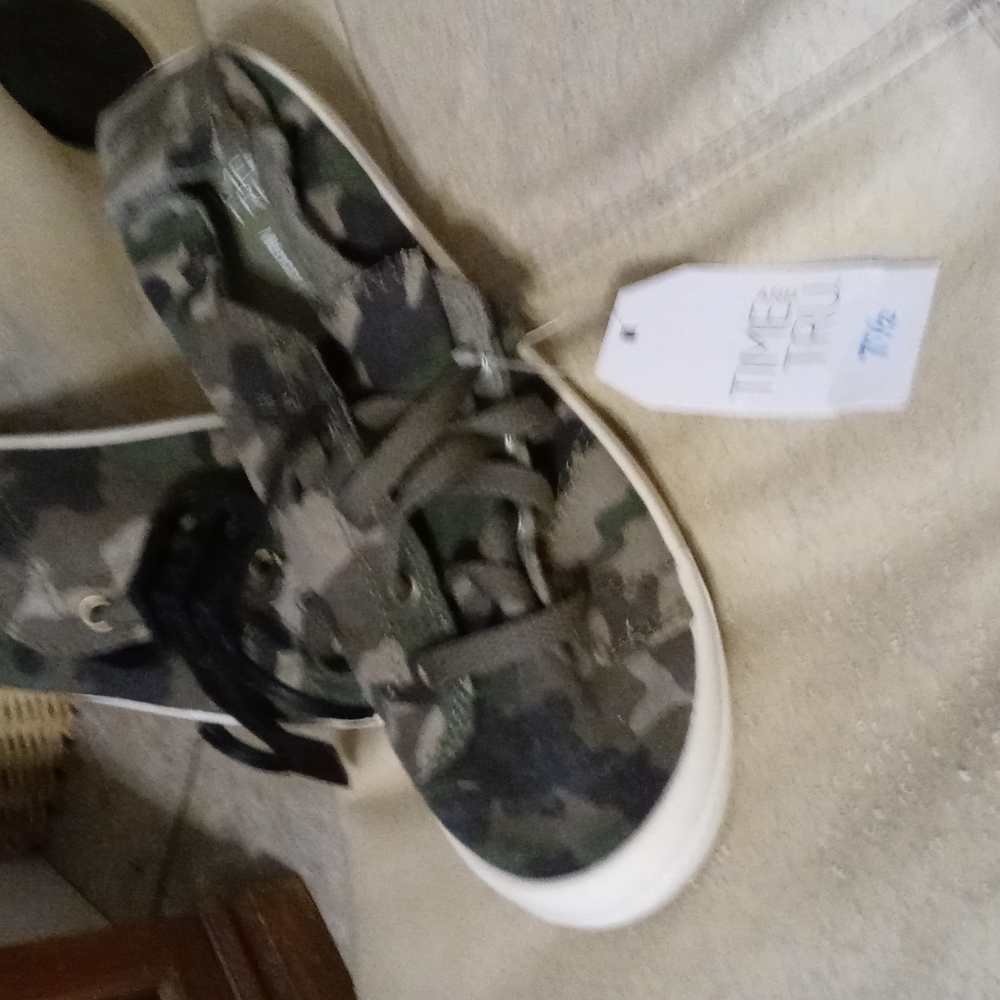 Canvas tennis
